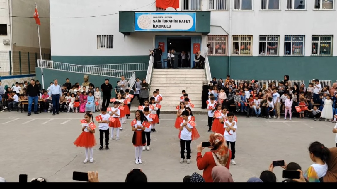 23 NİSAN ULUSAL EGEMENLİK VE ÇOCUK BAYRAMIMIZ KUTLU OLSUN !